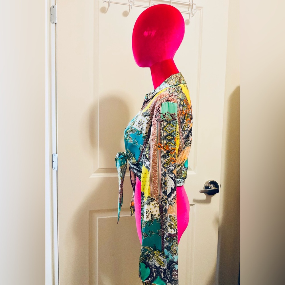 Rachel Zoe green paisley print satin tie front boho blouse size S - Picture 3 of 5